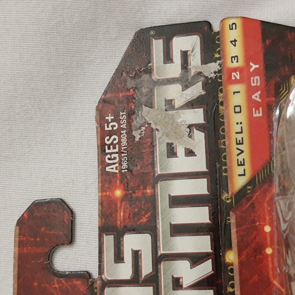 Transformers Scout Class Action Figure Backstop FACTORY SEALED w Box Damage - Picture 12 of 15
